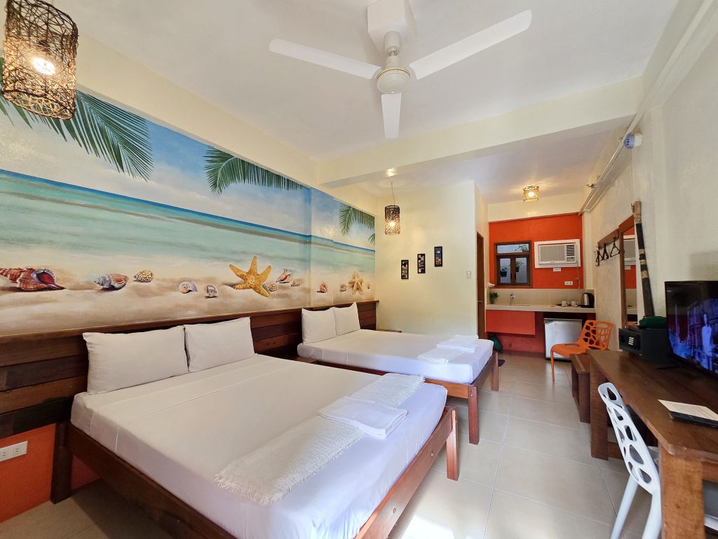 DELUXE-ROOM